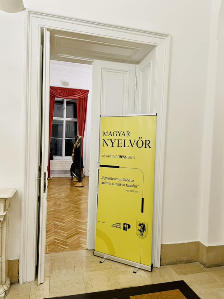 Így köszöntenek ők – és szembejön a valóság
