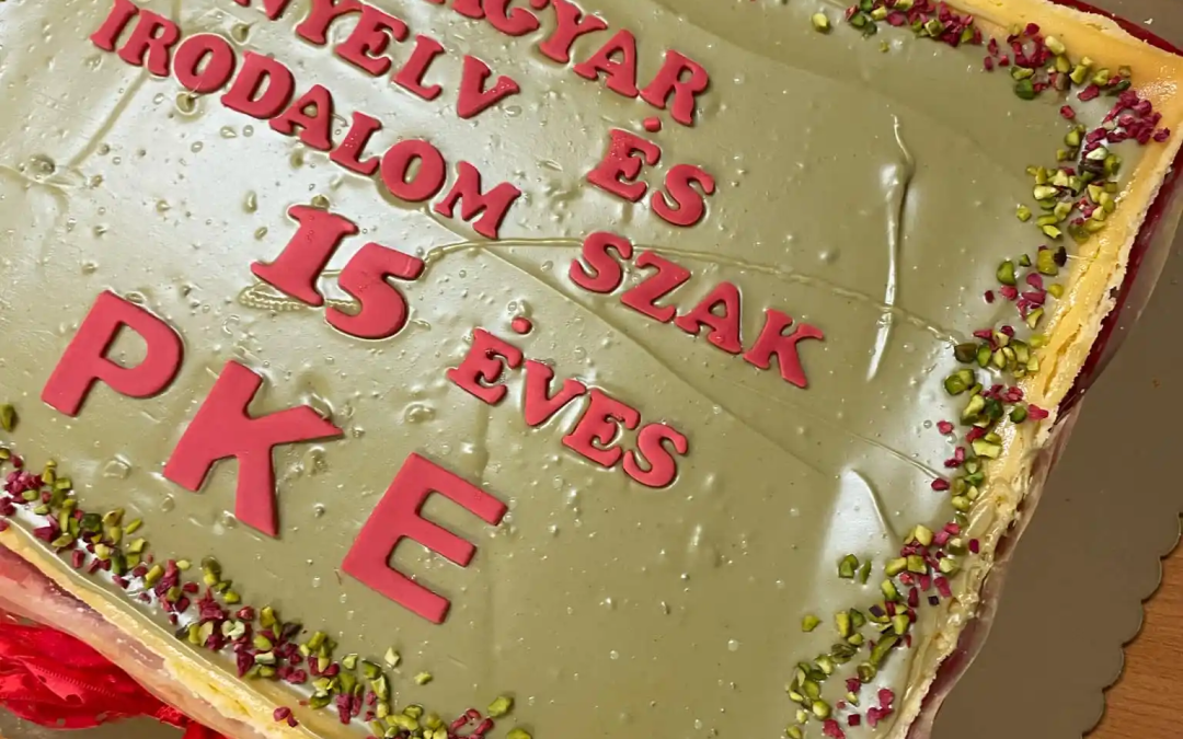 Corodi Viktor:  15 éves a nagyváradi magyar nyelv és irodalom szak